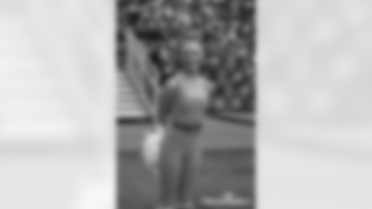 CB-102625-Cheer_Silverman267