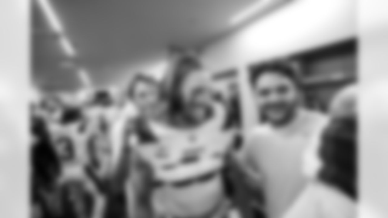 20251012-DSP00220