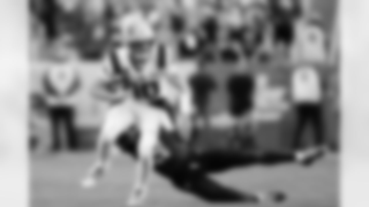 Drake Maye. Photo by Greg M. Cooper