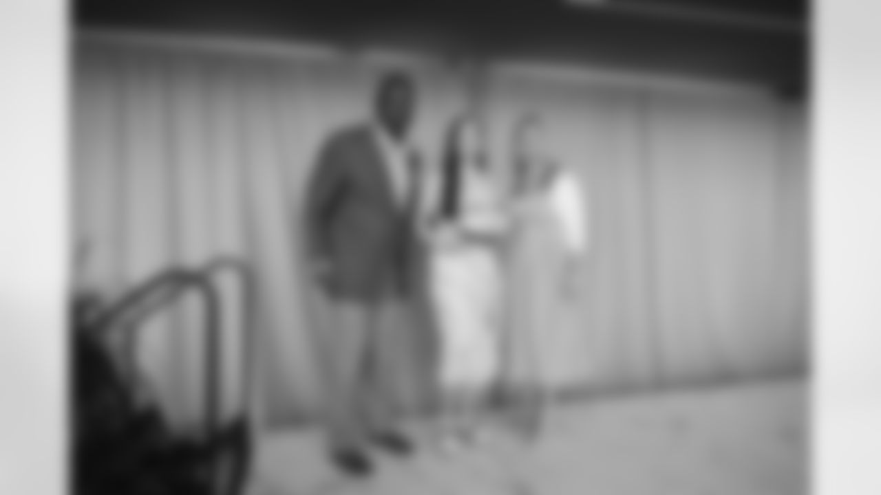 060325-CommunityMVP_Adler059