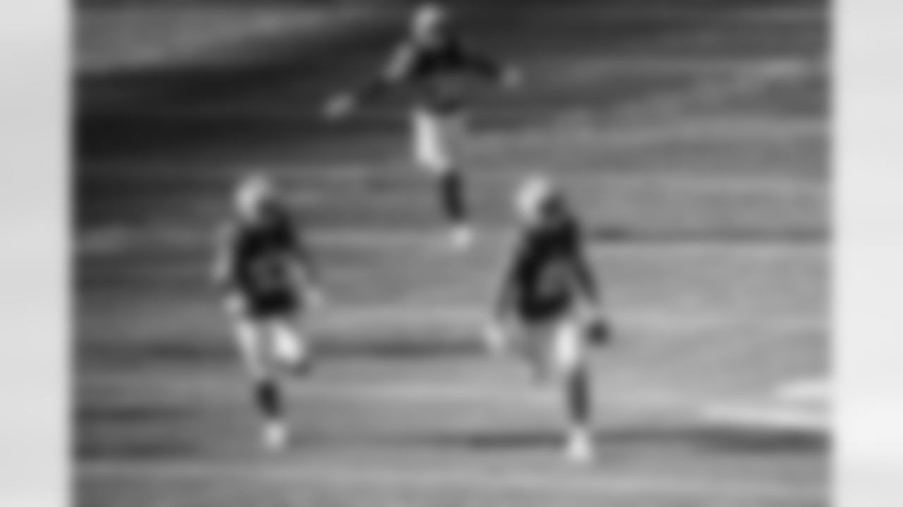 Jaylinn Hawkins, Christian Elliss, Craig Woodson
