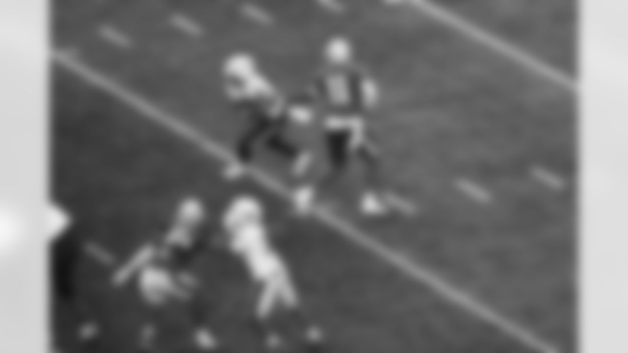 Joshua Dobbs, TreVeyon Henderson