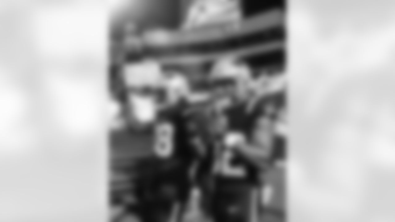 TreVeyon Henderson, Rhamondre Stevenson