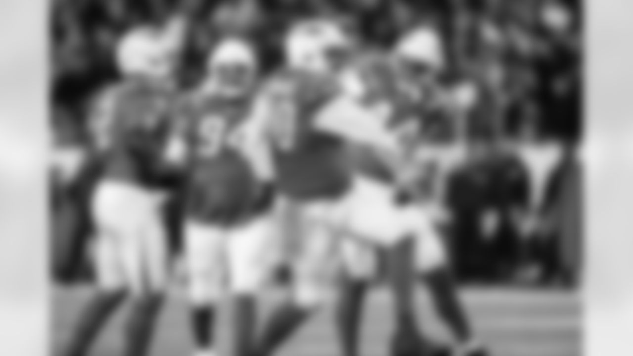 Christian Barmore, K'Lavon Chaisson