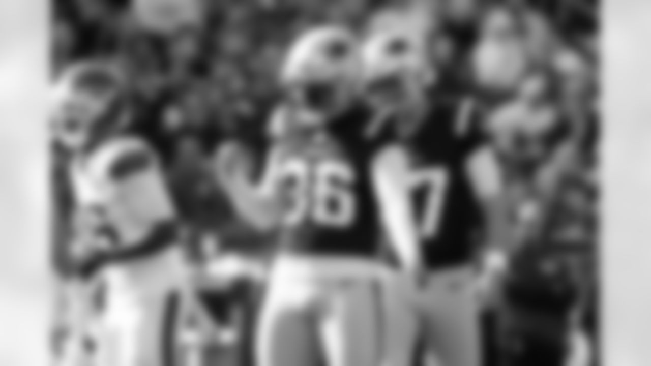 Andy Borregales, Bryce Baringer