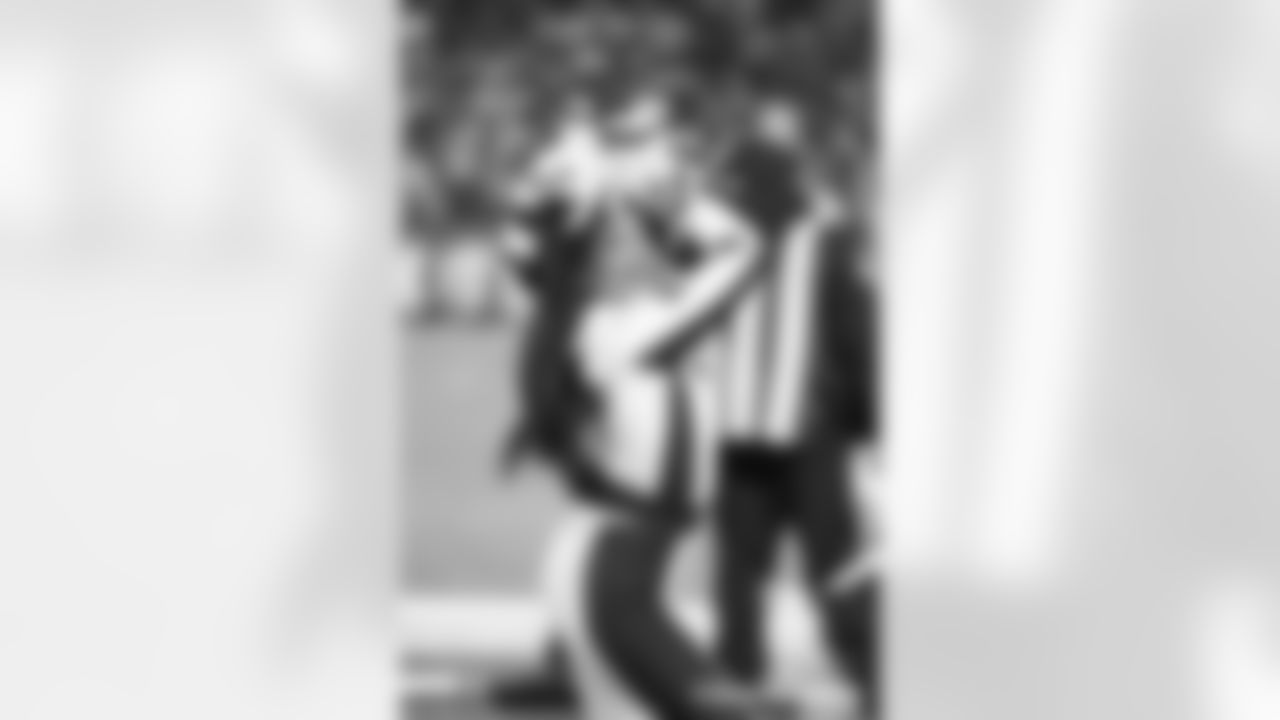 LAC-011126_Darian1249