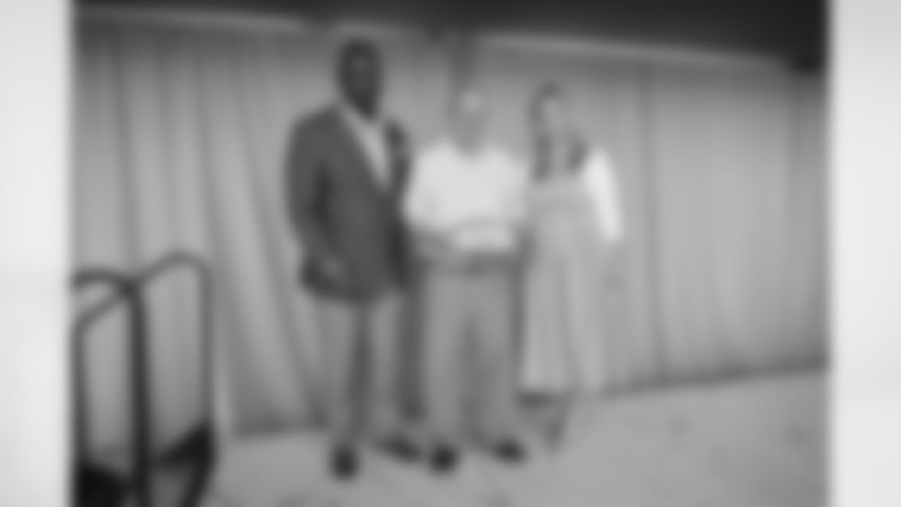 060325-CommunityMVP_Adler034