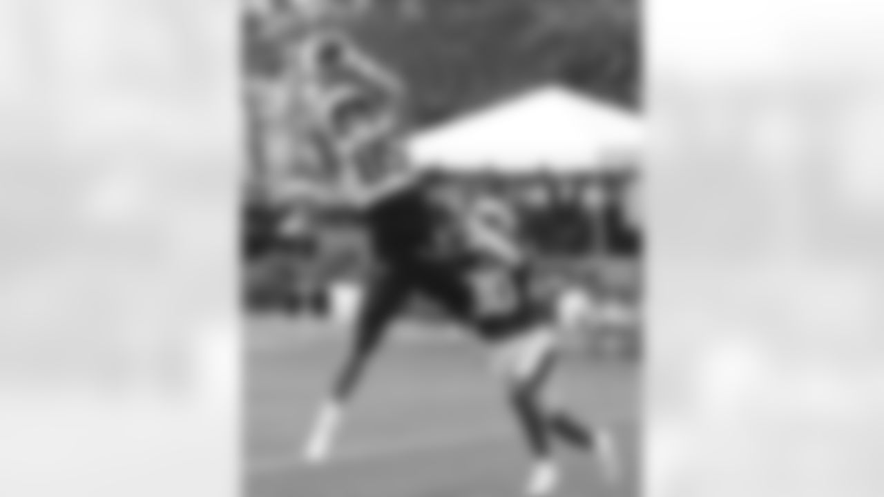 Hunter Henry and D.J. James