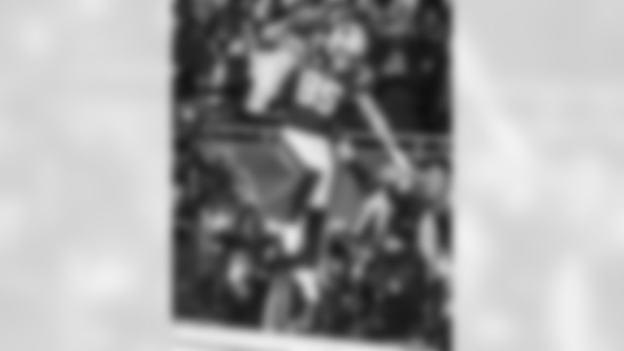 Hunter Henry. Photo by David Silverman