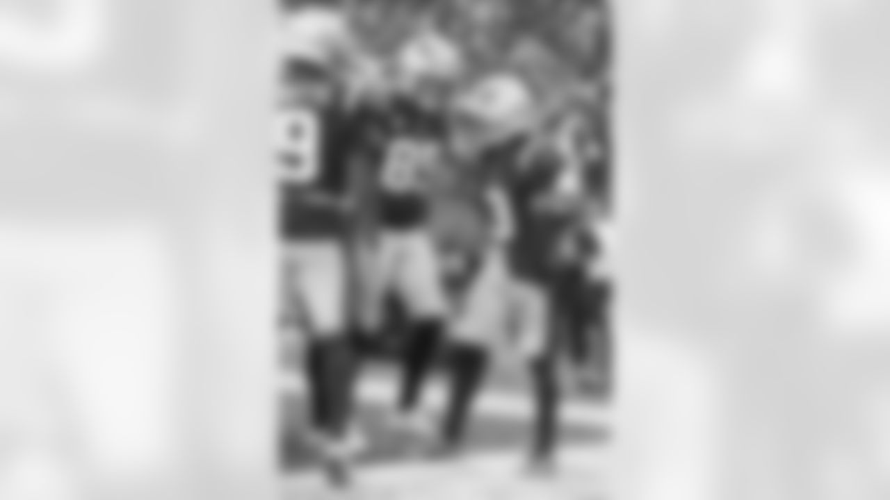 Hunter Henry and DeMario Douglas