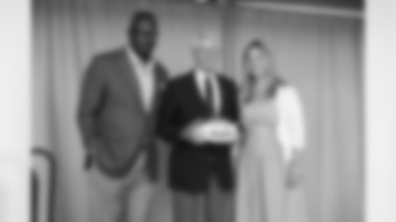 060325-CommunityMVP_Adler160