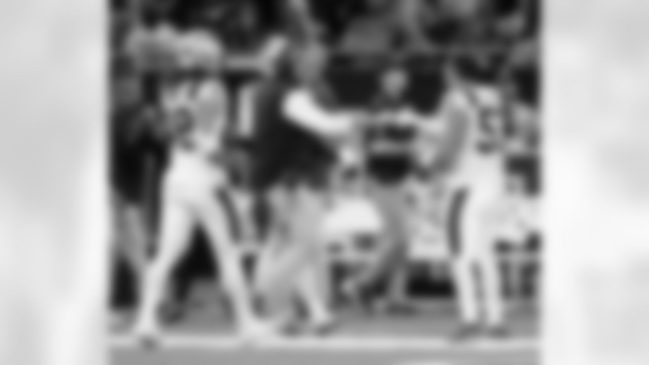 Mike Vrabel and Christian Elliss