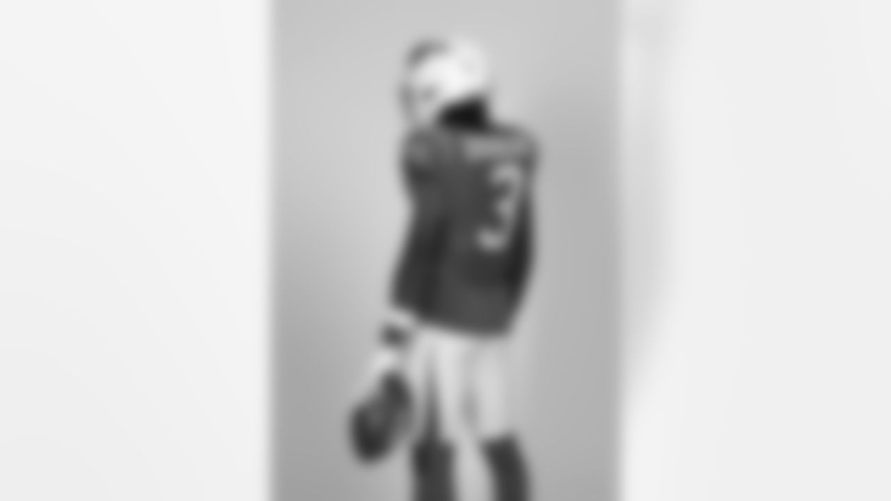 DeMario Douglas