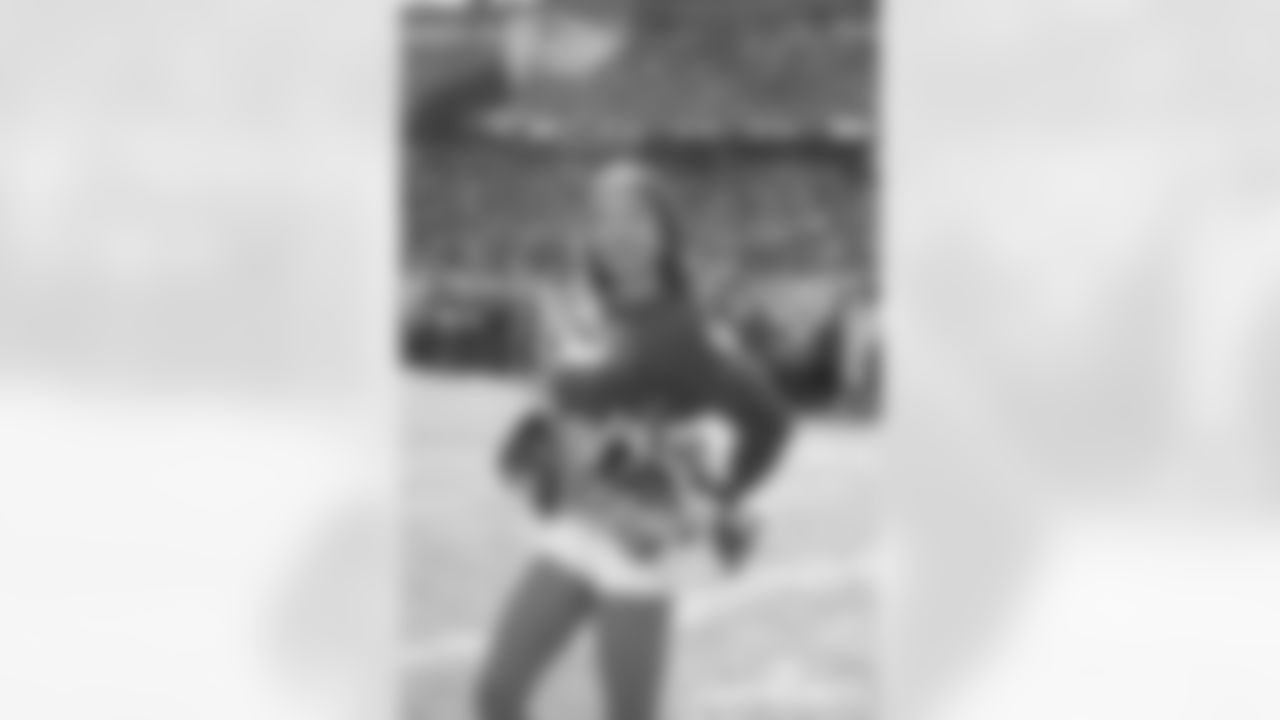 AF-110225_Darian0632