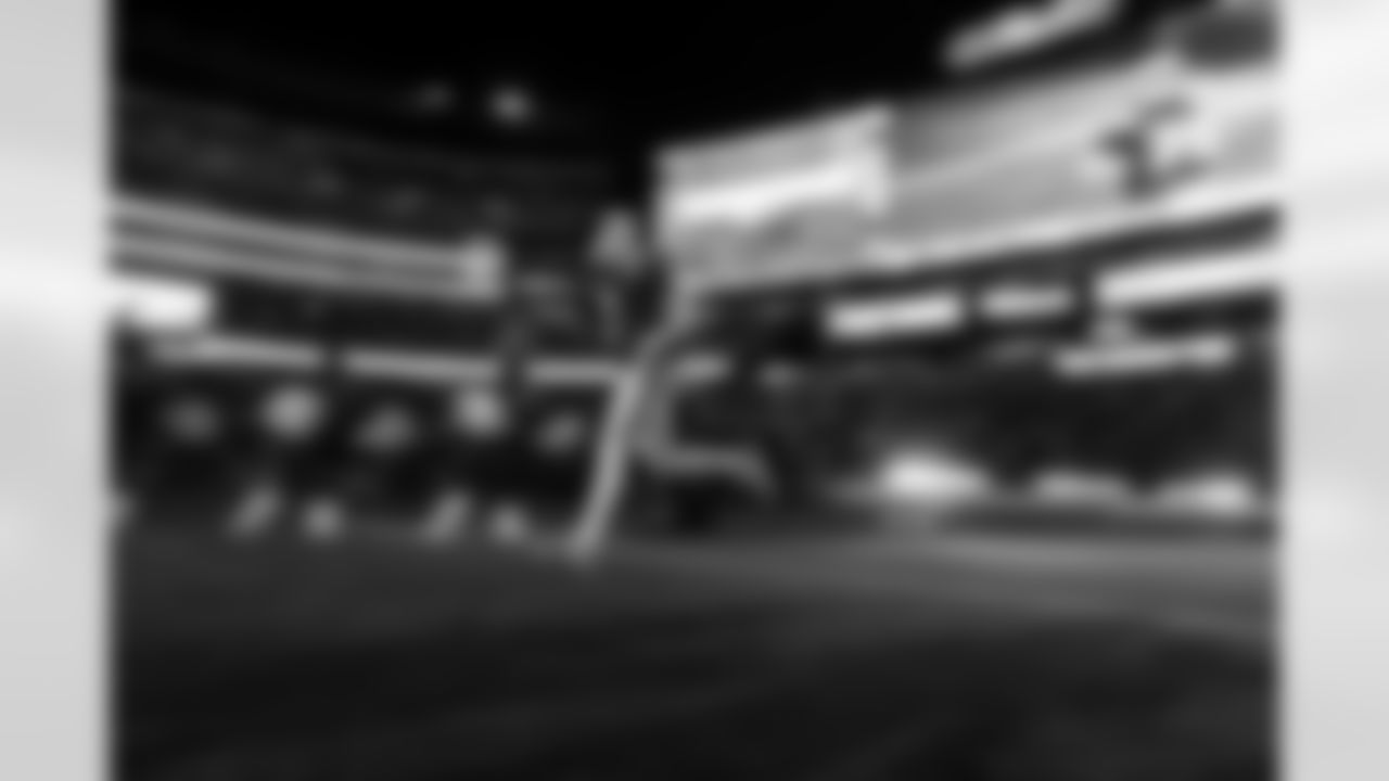 NYG-120125_Silverman0384