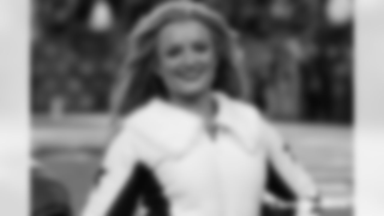 LAC-011126_Masse1049