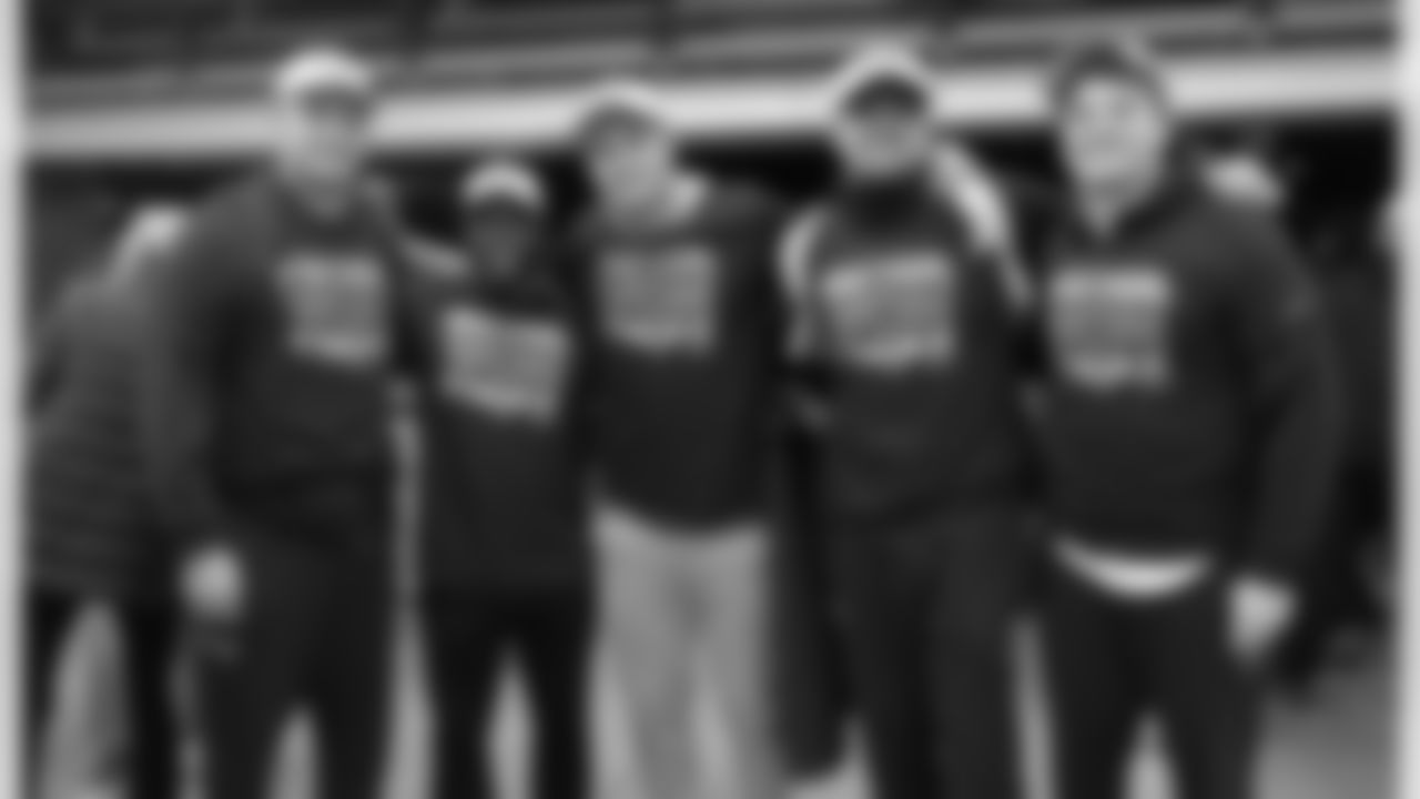 C.J. Dippre, Thomas Brown, Hunter Henry, Austin Hooper, Jack Westover