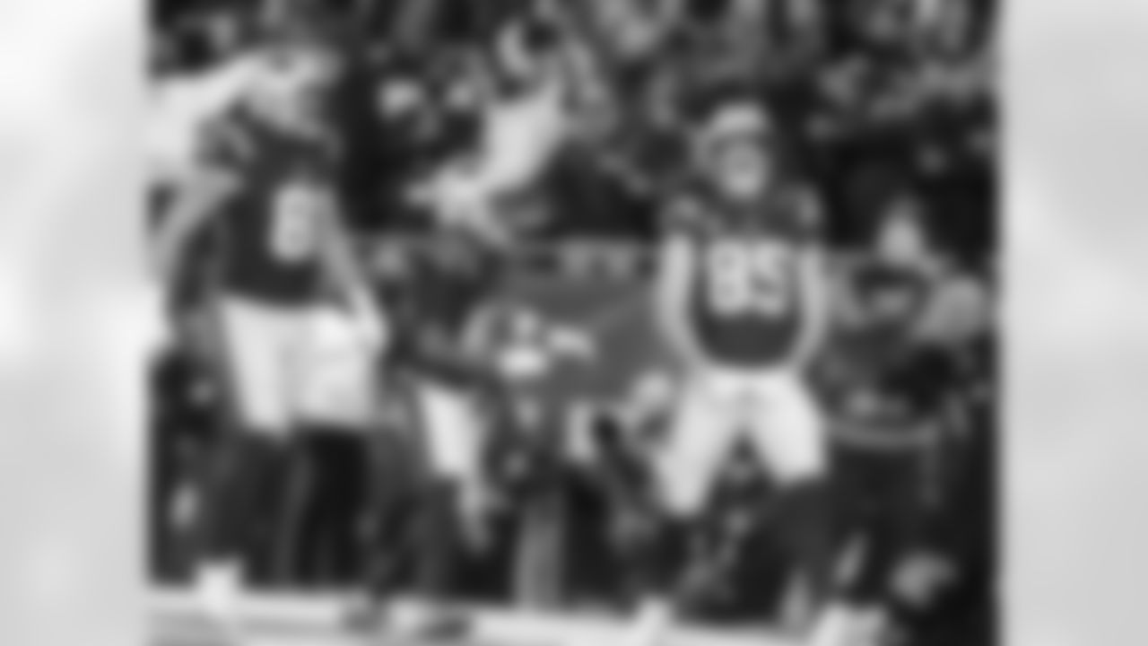 Hunter Henry. Photo by David Silverman