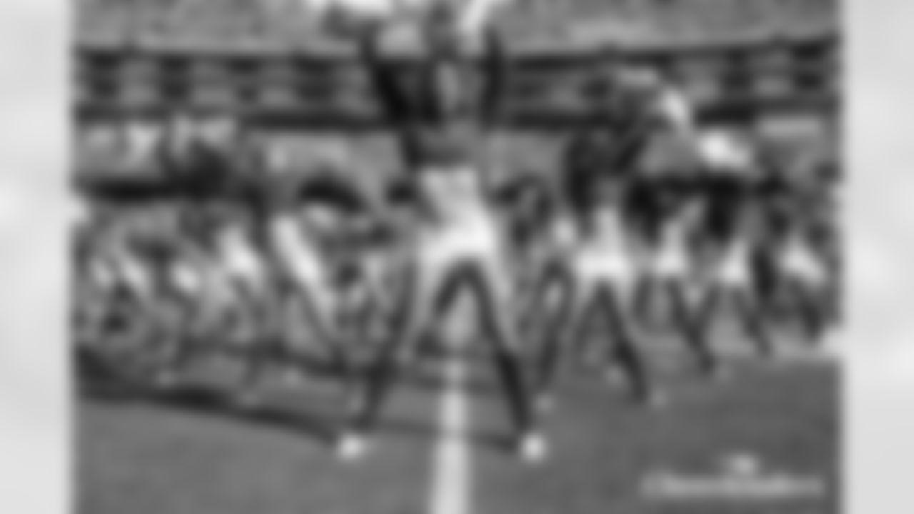 AF-110225_Darian0473