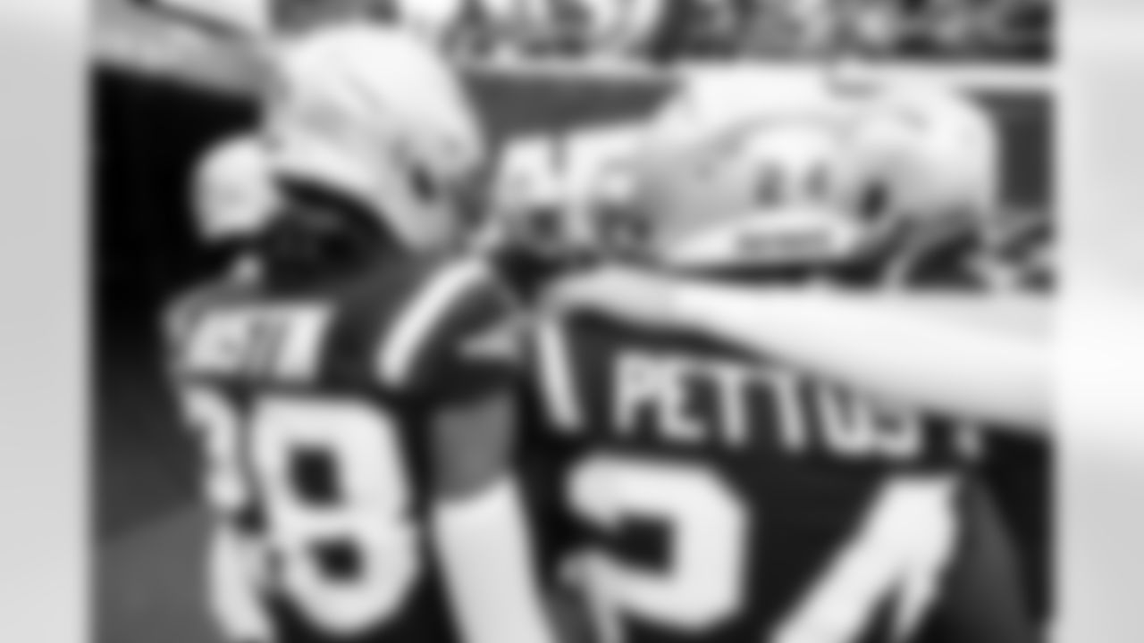 Alex Austin, Craig Woodson, Dell Pettus