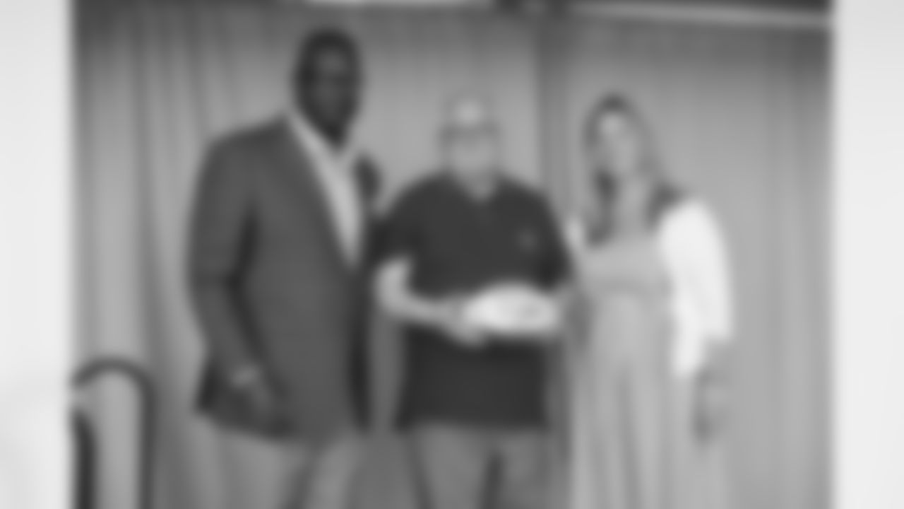 060325-CommunityMVP_Adler156