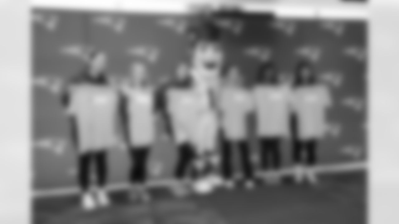 022226-Girls-Flag-Kickoff_00048