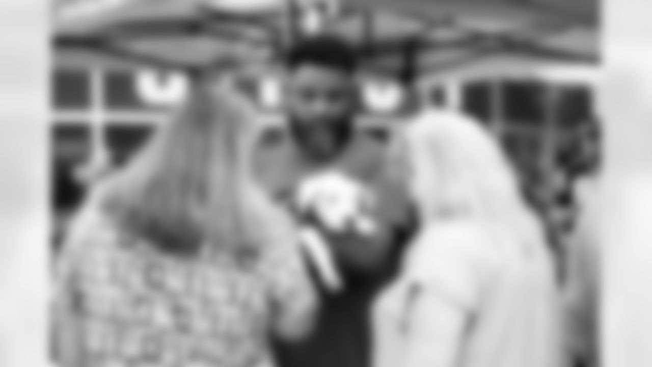 101925-Pawtriots-Tailgate_Ehle0094
