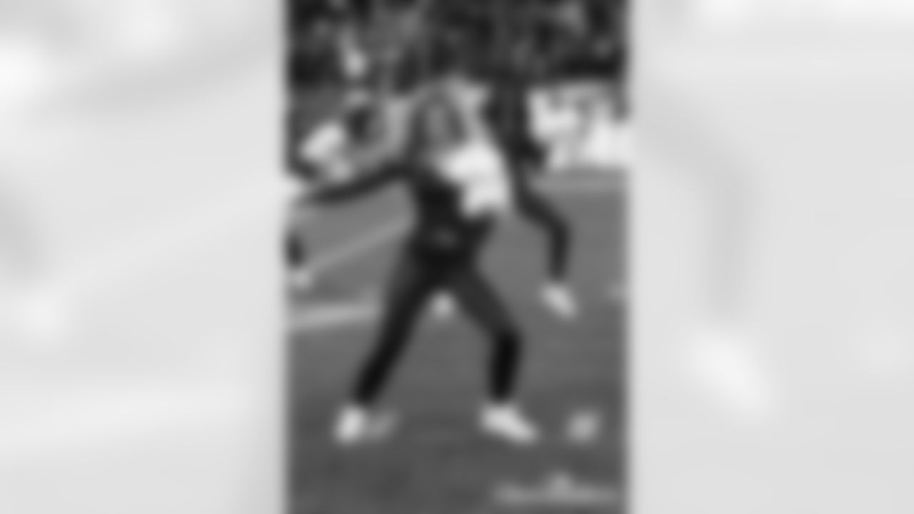 NYJ-111325_Masse0384