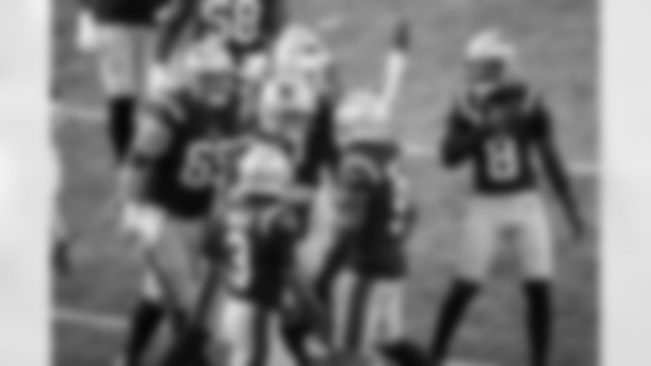 Drake Maye, Kayshon Boutte, Garrett Bradbury, Stefon Diggs, DeMario Douglas