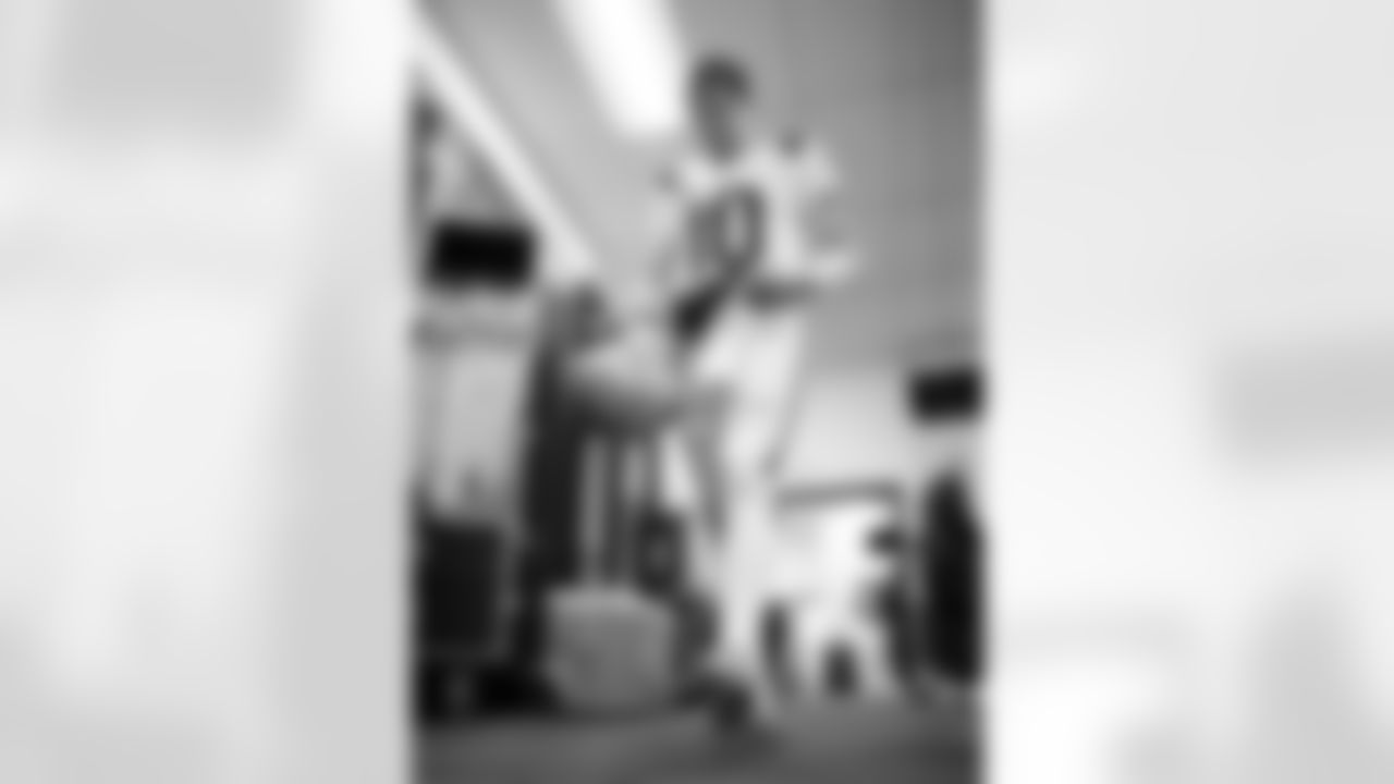 Drake Maye. Photo by Eric J. Adler