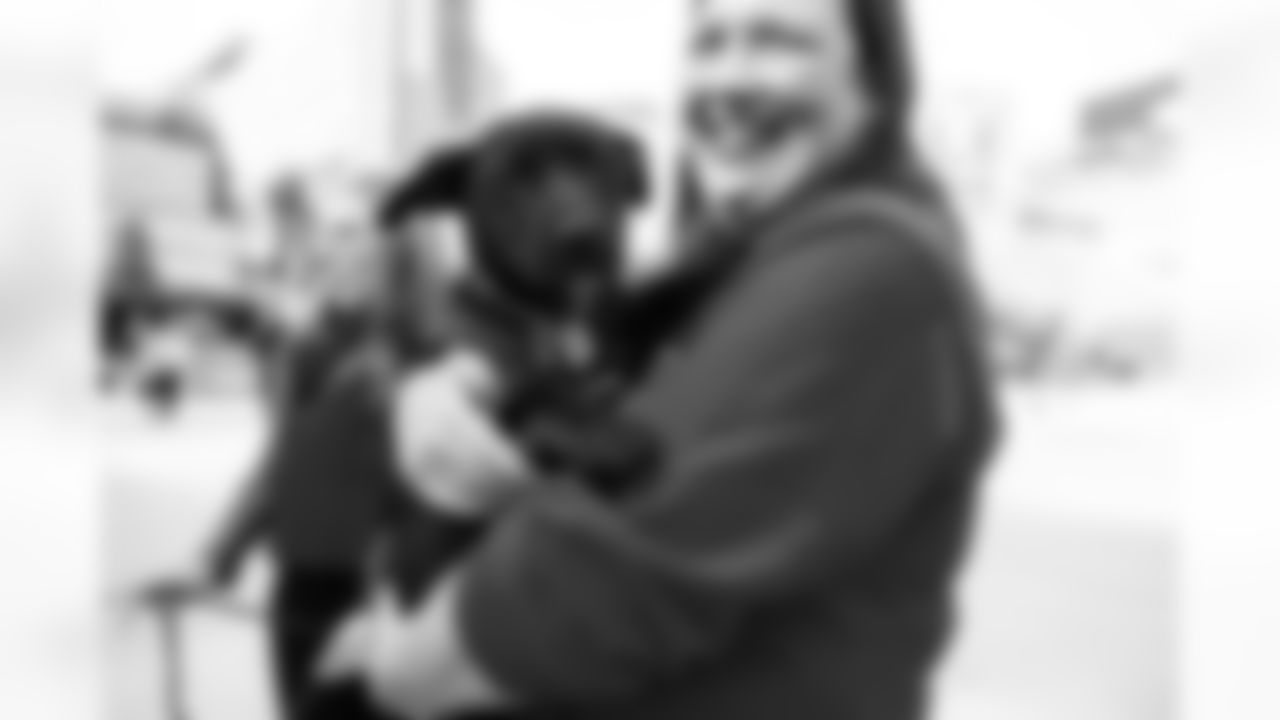 101925-Pawtriots-Tailgate_Ehle0070