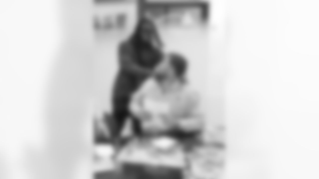 060225-AndrewsRetirement_Adler0177