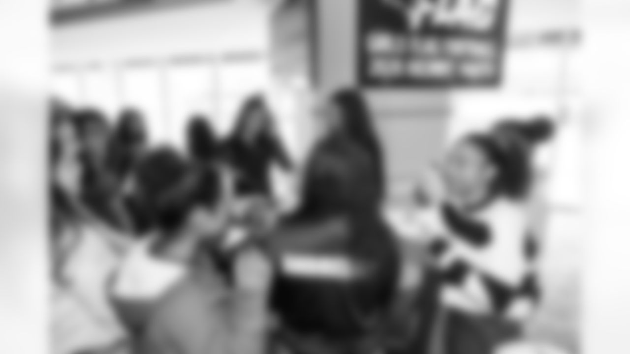 022226-Girls-Flag-Kickoff_00013