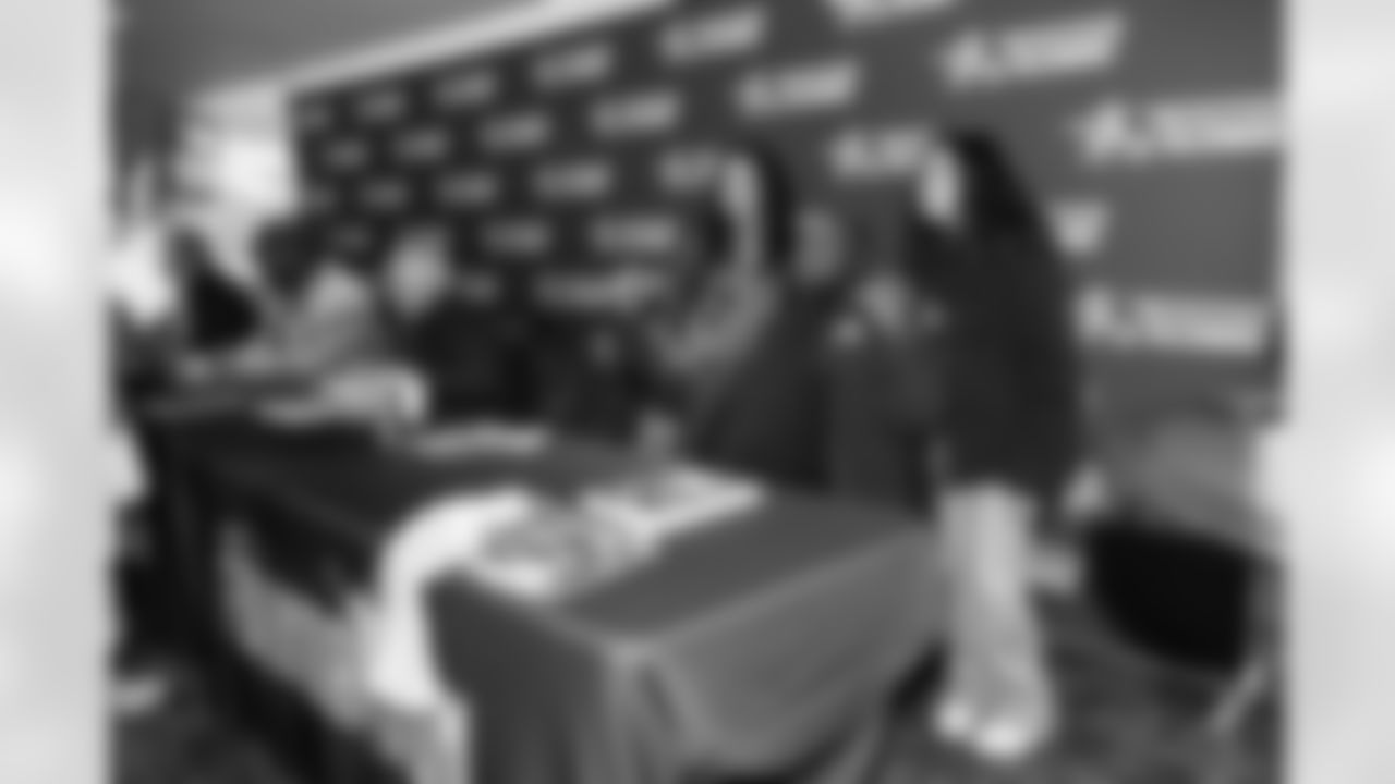 022226-Girls-Flag-Kickoff_00043