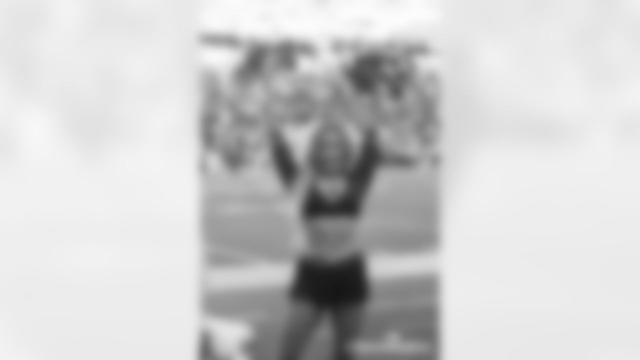 020826-SBLX_Adler5244