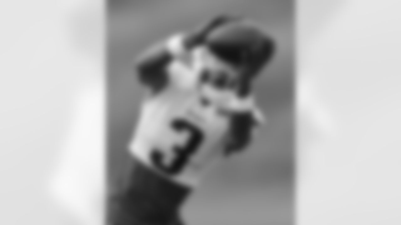 DeMario Douglas