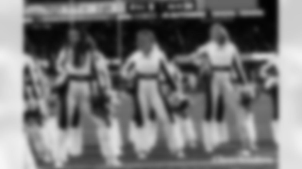 LAC-011126_Masse1268