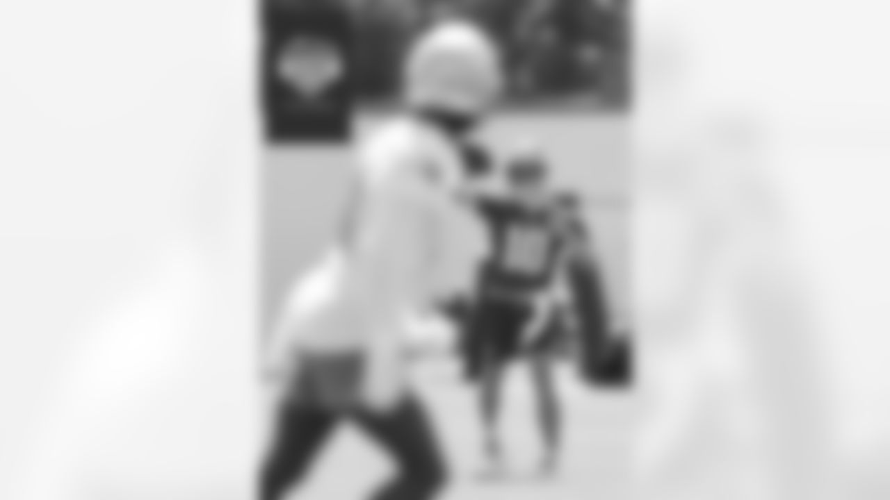 Drake Maye and Stefon Diggs
