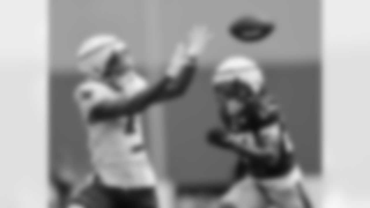 Ja'Lynn Polk practices during Patriots Training Camp on July 30, 2024.
