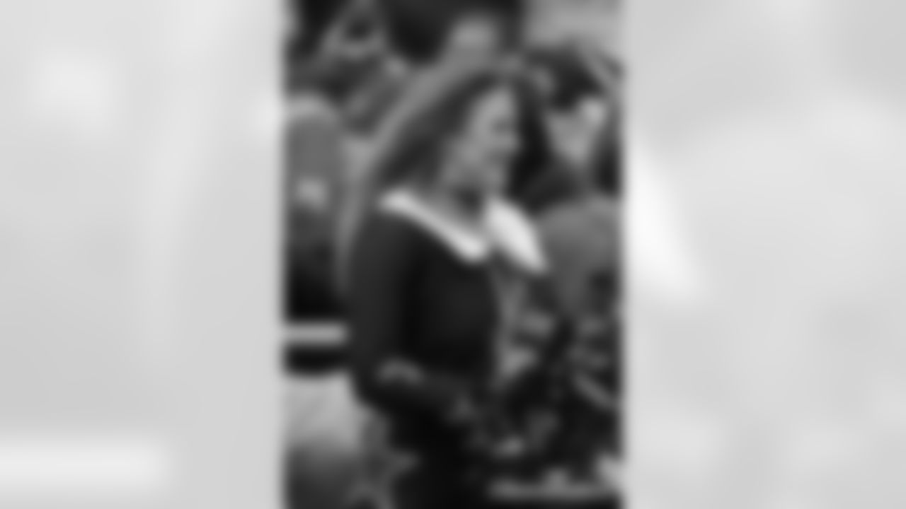 BB-121425-Cheer_Silverman0234