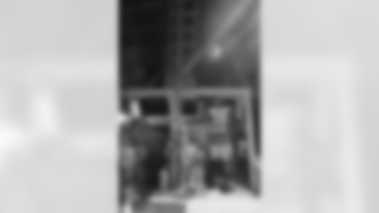 080225-Rivalry_Adler0682