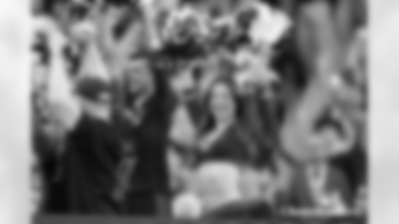 020826-SBLX_Richins_0379