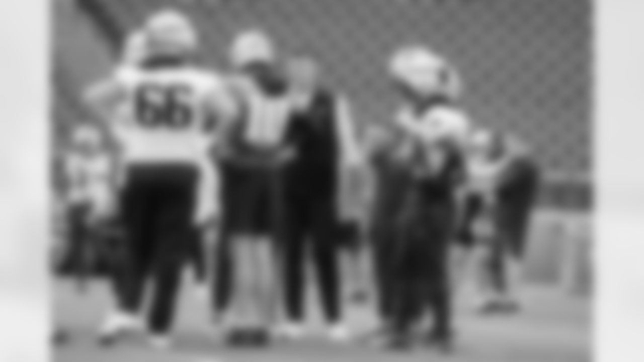 Will Campbell, Drake Maye, Mike Vrabel, Rhamondre Stevenson