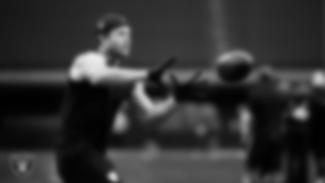 Las Vegas Raiders wide receiver Alex Bachman (81) warming up before the regular season home game against the Jacksonville Jaguars at Allegiant Stadium.