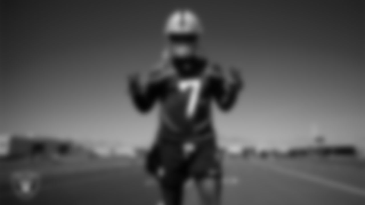 Las Vegas Raiders quarterback Geno Smith (7) on the field for mandatory minicamp at Intermountain Health Performance Center.