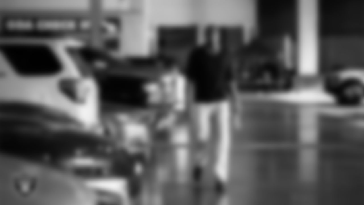 Las Vegas Raiders defensive end Tyree Wilson (9) arrives to the regular season home game against the Dallas Cowboys at Allegiant Stadium.