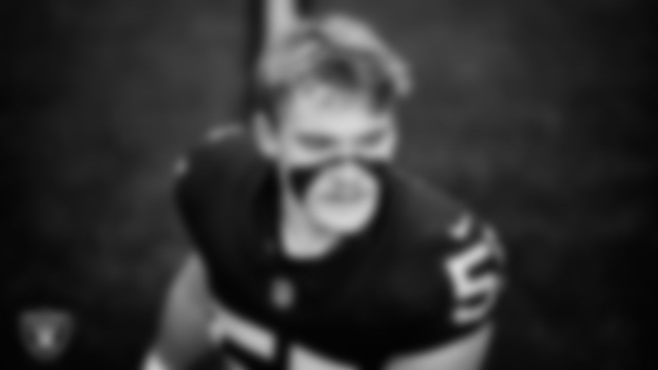 Las Vegas Raiders linebacker Cody Lindenberg (55) warming up before the regular season home game against the Denver Broncos at Allegiant Stadium.