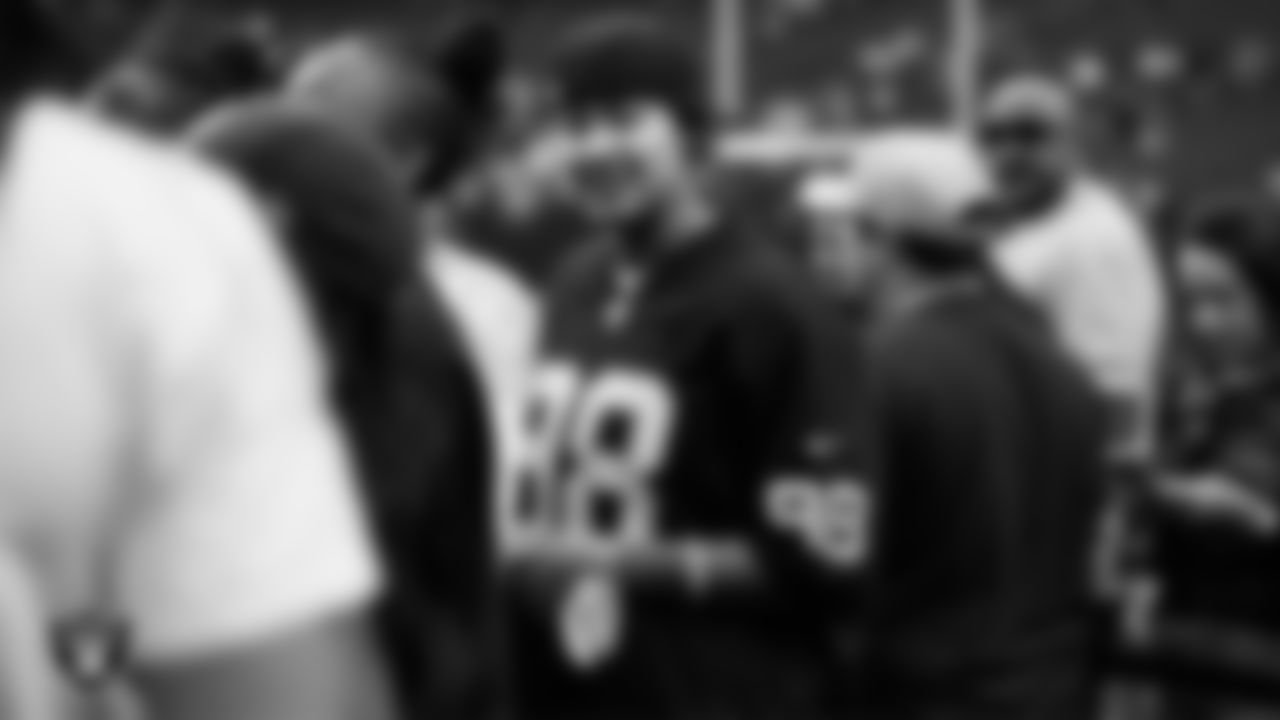 Las Vegas Aces forward Kierstan Bell before the Las Vegas Raiders' regular season home game against the Tennessee Titans at Allegiant Stadium.