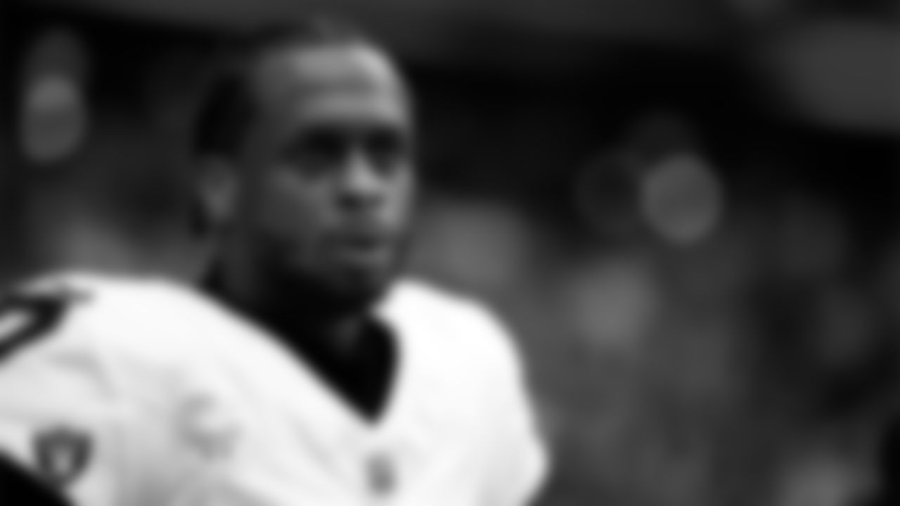 Las Vegas Raiders quarterback Geno Smith (7) on the sidelines before the regular season away game against the Houston Texans at NRG Stadium.