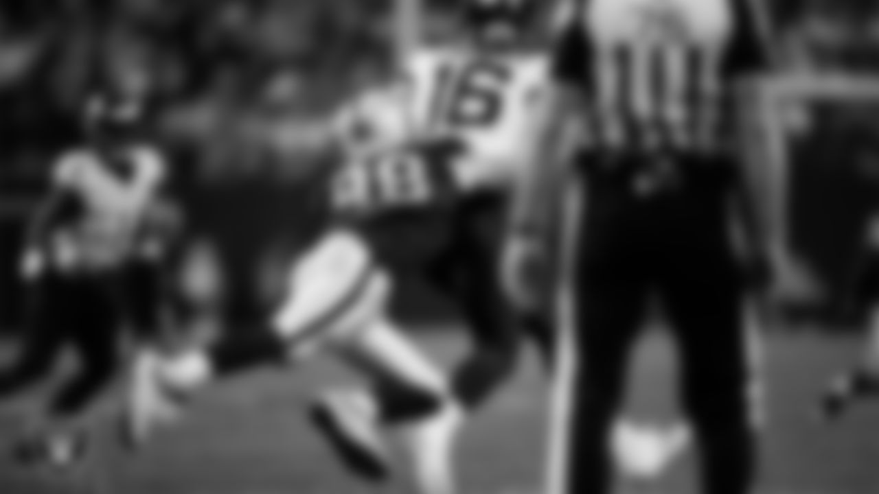 Las Vegas Raiders defensive end Maxx Crosby (98) sacks the quarterback during the regular season home game against the Jacksonville Jaguars at Allegiant Stadium.